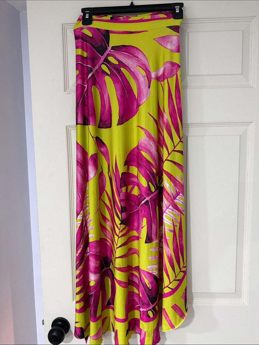 Women’s Tropical Pink Leaf Max - Beach cover up